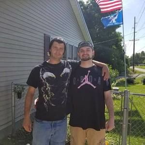 Meet your Posher, Wallace